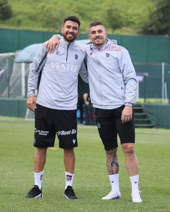 Trabzonspor, Bjelica ile ara vermedi! Alanyaspor maçı hazırlıkları başladı 36